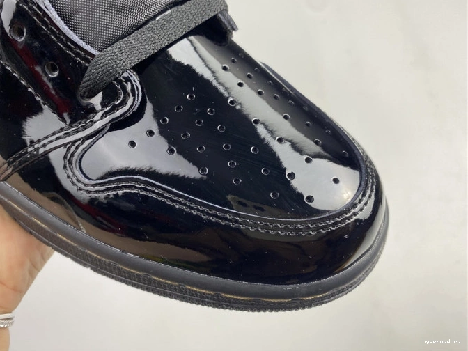 METALLIC (2020) GOLD HIGH 1 BLACK 555088-032 AIR JORDAN RETRO 0812
